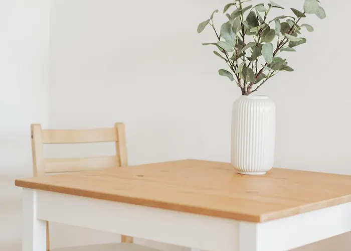 New Renovated At Hauptbahnhof Apartment *